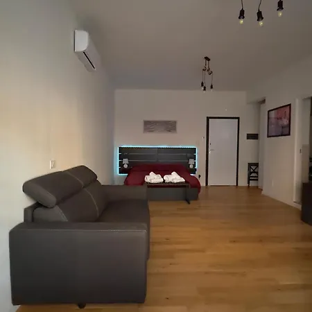 Caesar's Trastevere Apartmán Řím