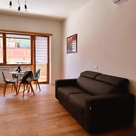 Caesar's Trastevere Apartamento *
